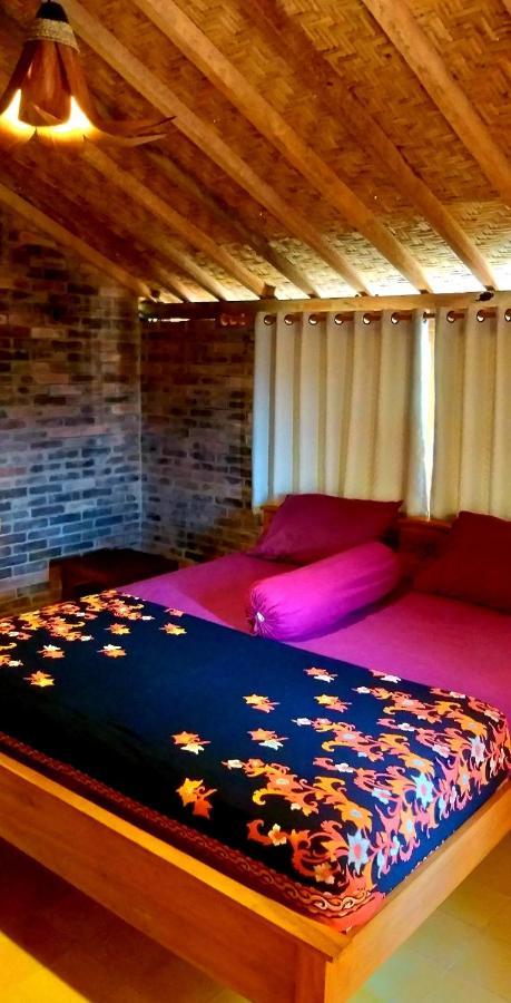 Batu Hill Villa Watukarung Eksteriør billede