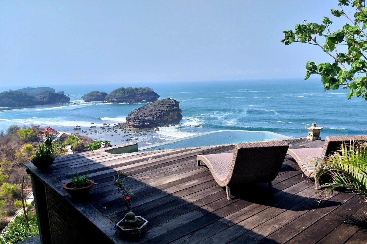 Batu Hill Villa Watukarung Eksteriør billede